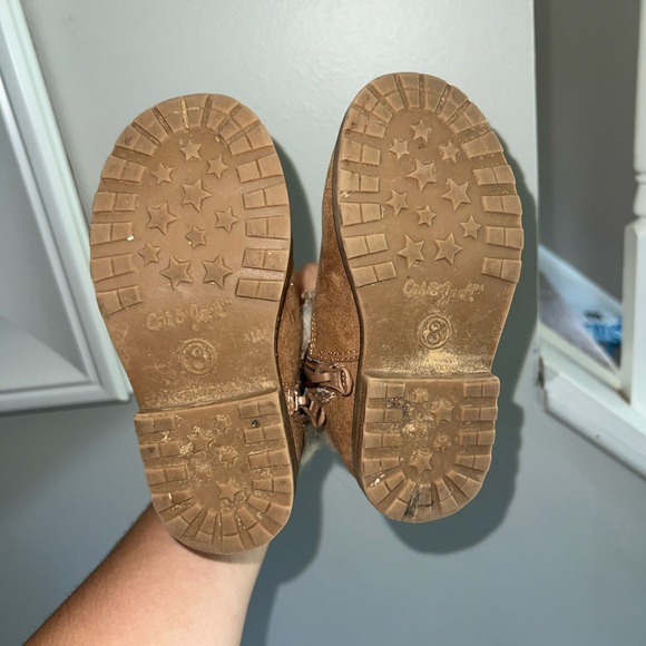 Cat and Jack ankle boots with sweater top. Size 8 toddler - Picture 2 of 4